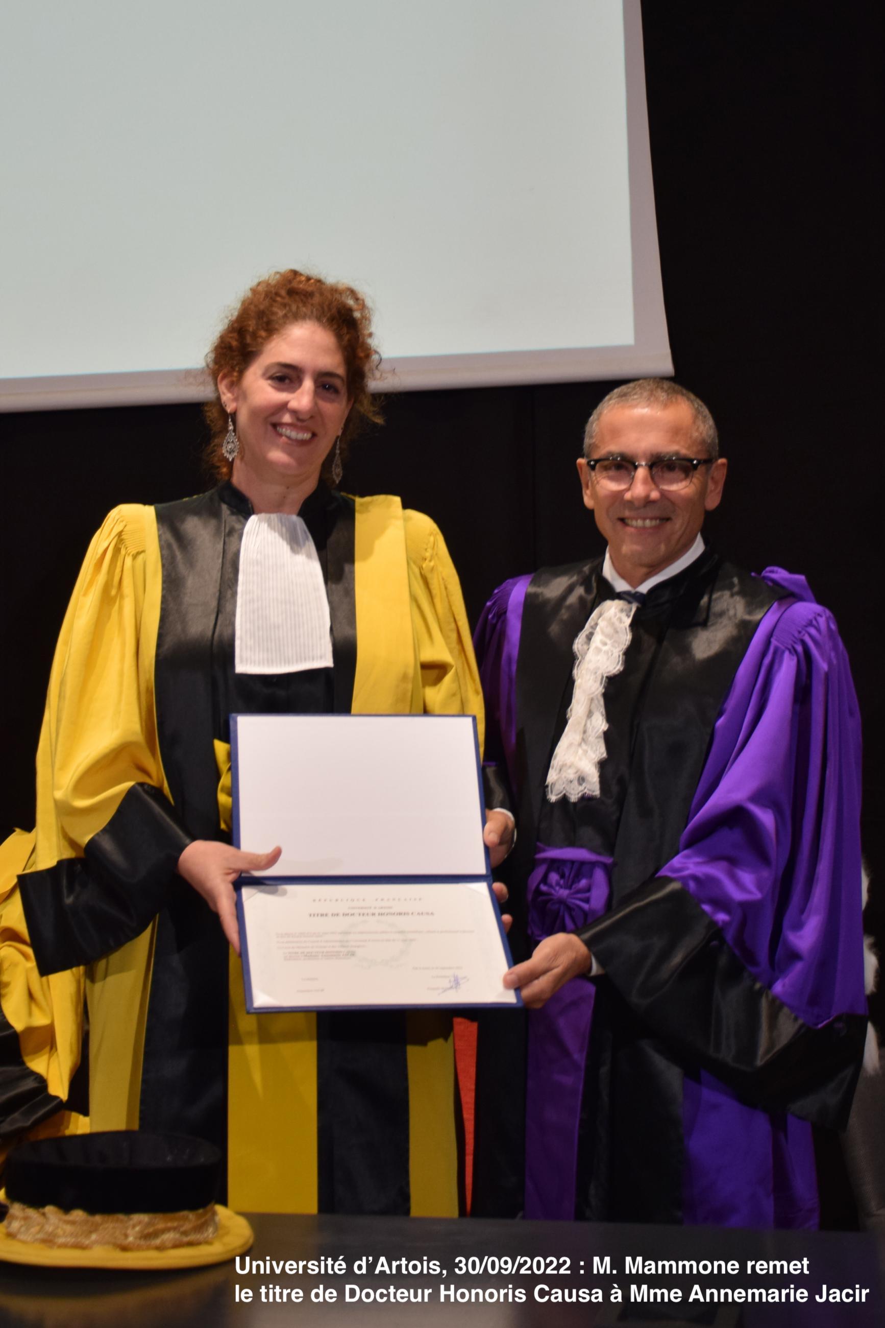 Annemarie Jacir a reçu le titre de Docteur Honoris Causa de l’université d’Artois